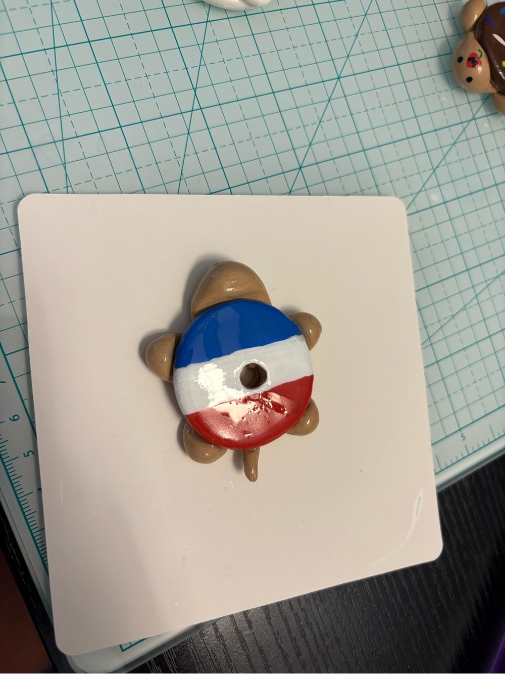 Patriotic handmade clay turtle💙❤️🤍✨ - Picture 3 of 4